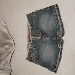 YMI lets UBU Jean shorts